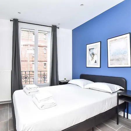 Family - 4br - 10p - Menilmontant * Parigi