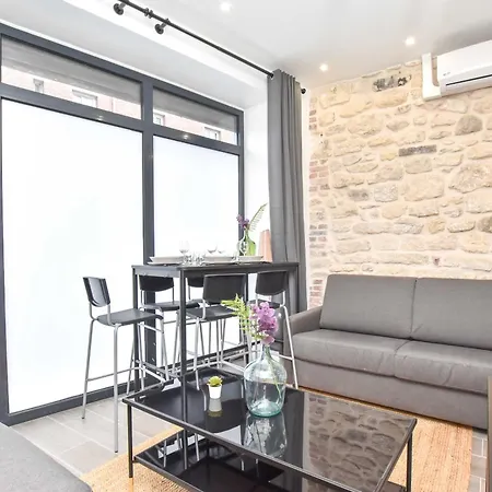 Family - 4br - 10p - Menilmontant Appartamento *